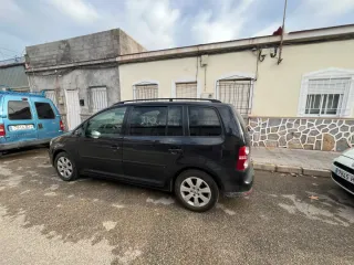 Volkswagen Touran 2010