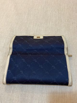 Cartera Tommy Hilfiger Azul y Beige