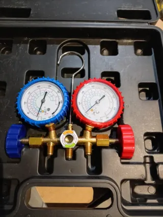 Manómetros para aire acondicionado