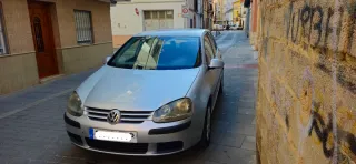 Volkswagen Golf 2004