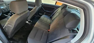 Volkswagen Golf 2004