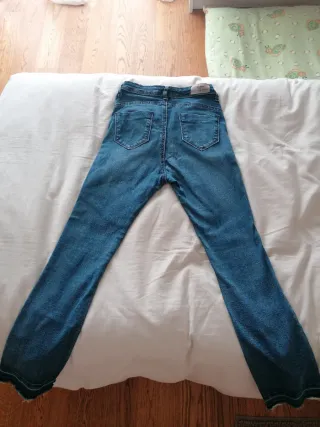 Jeans blu a zampa