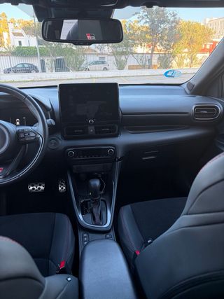 Toyota Yaris Gr Sport Plus 2025