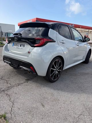 Toyota Yaris Gr Sport Plus 2025