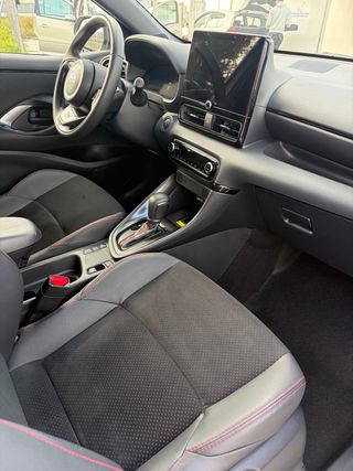 Toyota Yaris Gr Sport Plus 2025