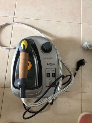 Plancha con generador de vapor Brothers