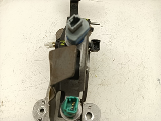 PEDAL EMBRAGUE RENAULT MEGANE III BERLINA 5P K9KJ