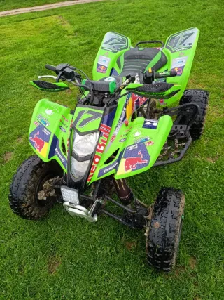 Quad Kawasaki KFX 400 Cross
