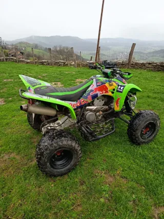 Quad Kawasaki KFX 400 Cross