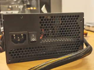 Fuente Alimentación EVGA 500W 80+ Certificada