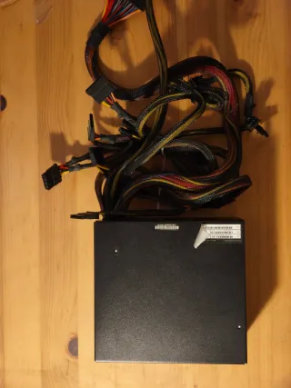 Fuente Alimentación EVGA 500W 80+ Certificada