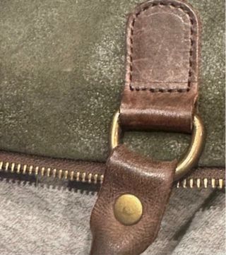 Borsa vintage in pelle verde e con manici marroni