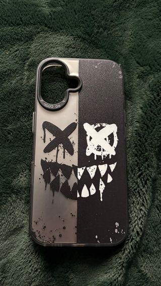 Funda iPhone 16 diseño cara