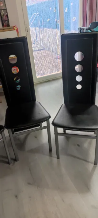 Juego de 4 sillas de comedor negras