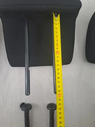 Reposacabezas Peugeot 206 incluye enganches 3 uds