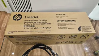 Stampante HP Color LaserJet gestita MFP E47528