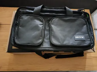 Controlador DJ Traktor Kontrol S2 MK3