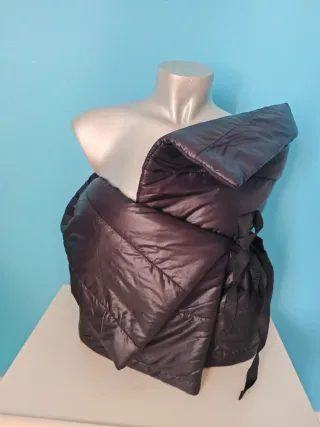 Smanicato tipo piumino nero