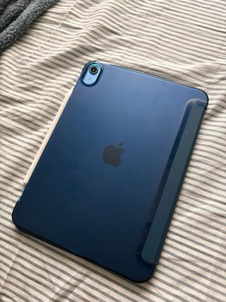 iPad 11 (A16) + Apple Pencil + Cargador