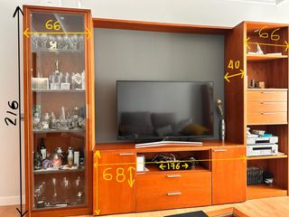 Mueble de salón madera y cristal