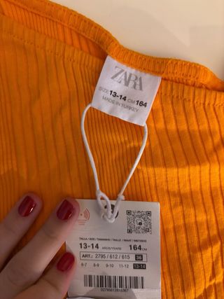 Top Asimétrico Zara Naranja Talla M