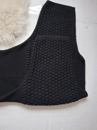 Jersey manga murciélago, de Adolfo Domínguez.