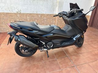 Yamaha TMAX 560cc ITV recién pasada