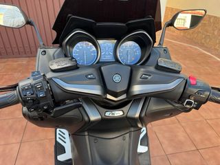 Yamaha TMAX 560cc ITV recién pasada