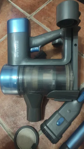 Aspiradora BUTURE, modelo VC50