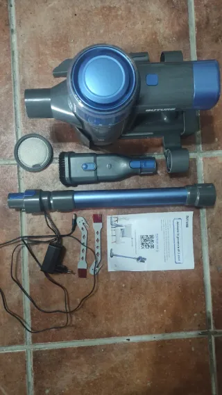 Aspiradora BUTURE, modelo VC50