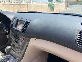 Subaru Legacy Touring Wagon 3.0 245CV (2006)