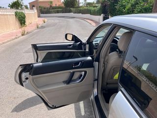 Subaru Legacy Touring Wagon 3.0 245CV (2006)