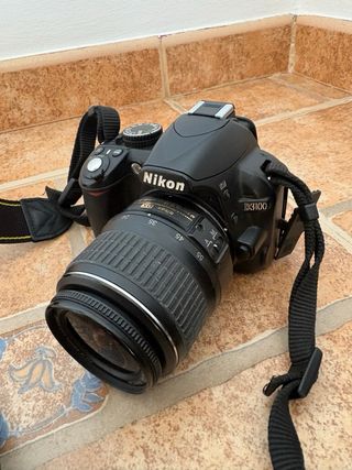 Cámara Nikon D3100 + Mochila