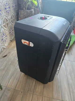 Estufa Butsir Negra Pequeña