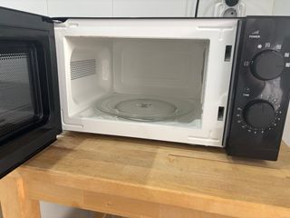 Microondas Taurus Negro