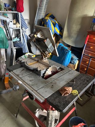 Sierra de mesa y cortadora