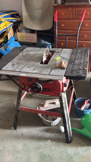 Sierra de mesa y cortadora