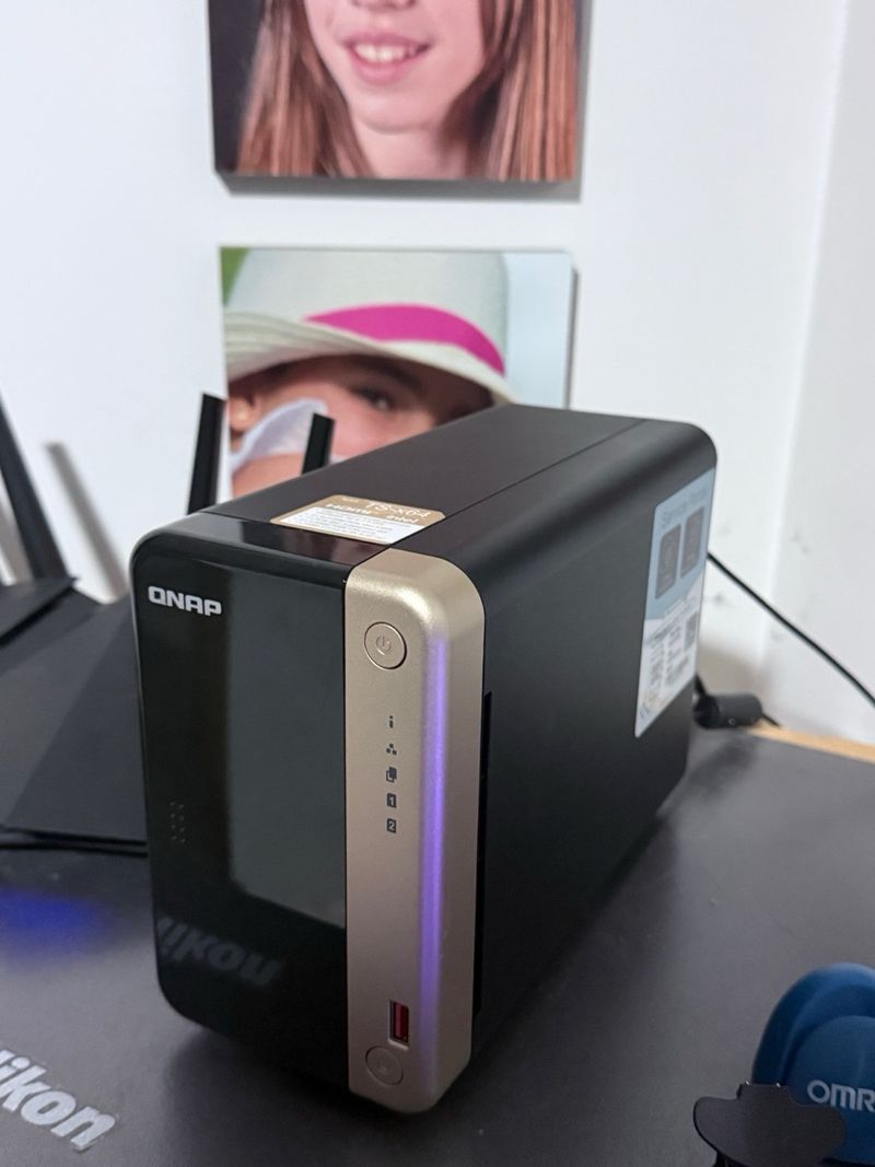 QNAP TS-264 con discos NAS Pro afbeelding 3