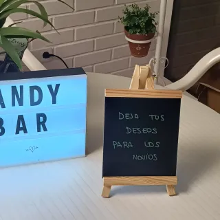 Letreros LED Candy Bar y Glitter Bar.