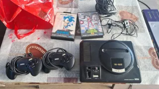 Console Sega Mega Drive + 2 giochi