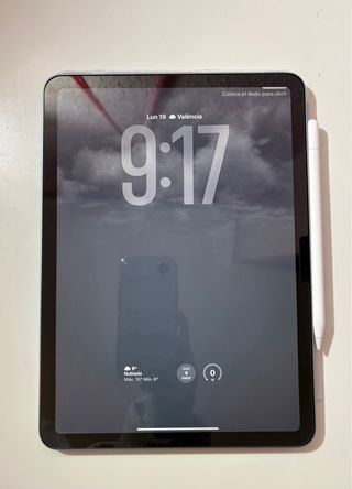 iPad A16 11” + Funda Folio ORIGINAL– Como Nuevo