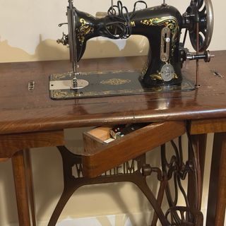 Máquina de coser Wertheim