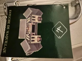 Estuche de maquillaje