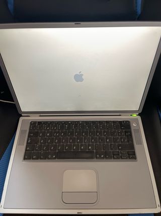 Apple Powerbook G4 Titanium