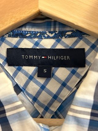 Camisa Tommy Hilfiger Cuadros Azul y Blanco