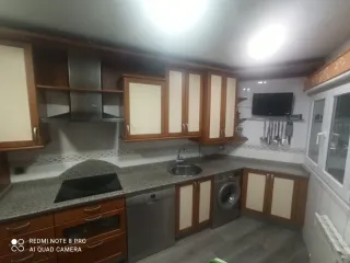 Muebles de Cocina Madera y Cristal