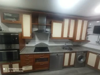 Muebles de Cocina Madera y Cristal