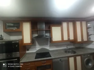 Muebles de Cocina Madera y Cristal