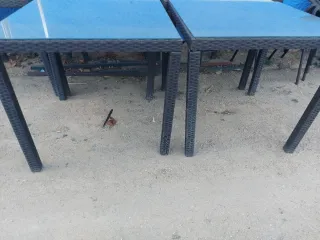 Mesas de bar cristal y mimbre