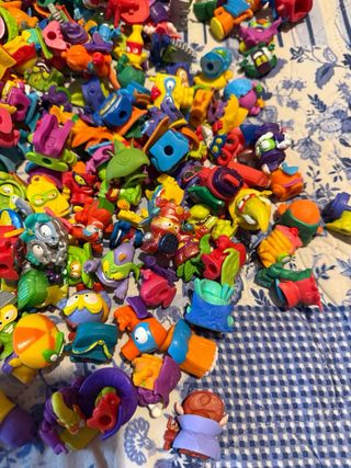 Lote de muñecos superzing